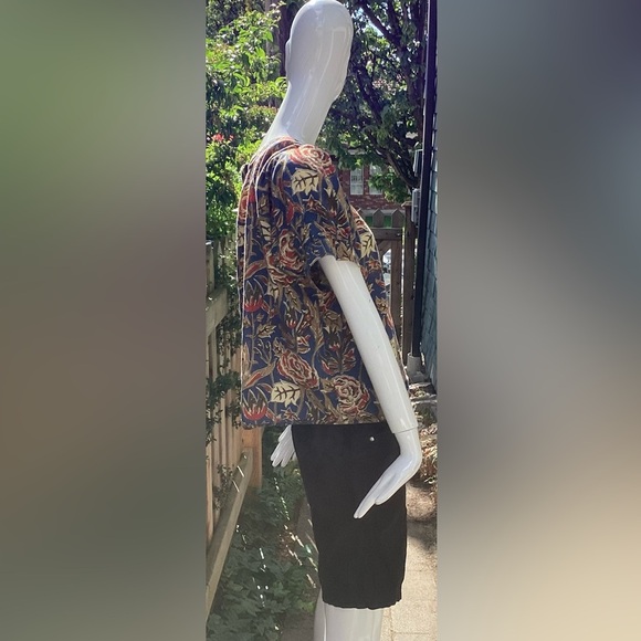 Velvet light cotton floral summer top lg - Picture 2 of 12